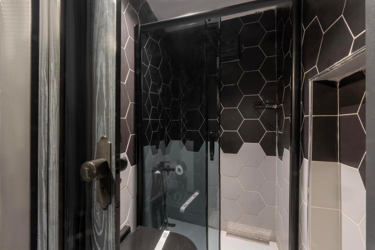 6 Apartment Galata Istanbul Exterior photo